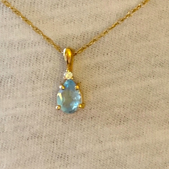 14 karat diamond/aquamarine necklace